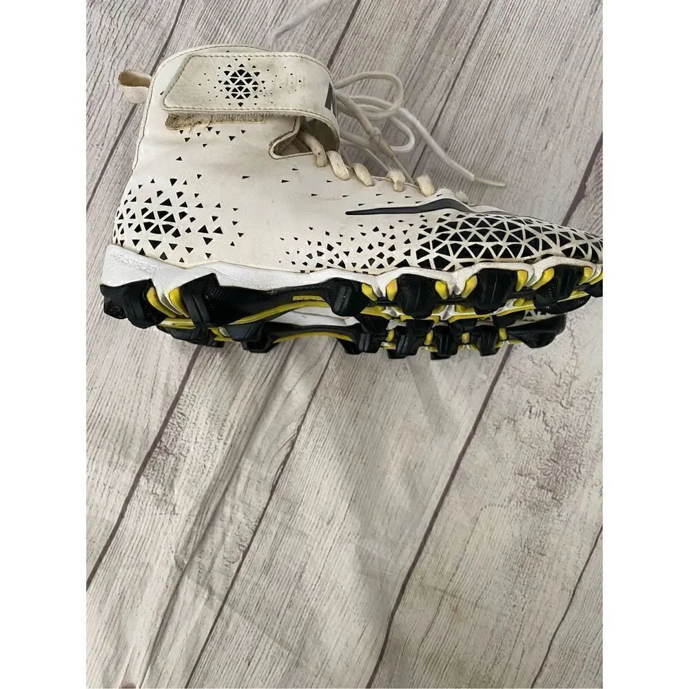 Nike fastflex boys youth 5 football cleats w/high ankle support white/grey